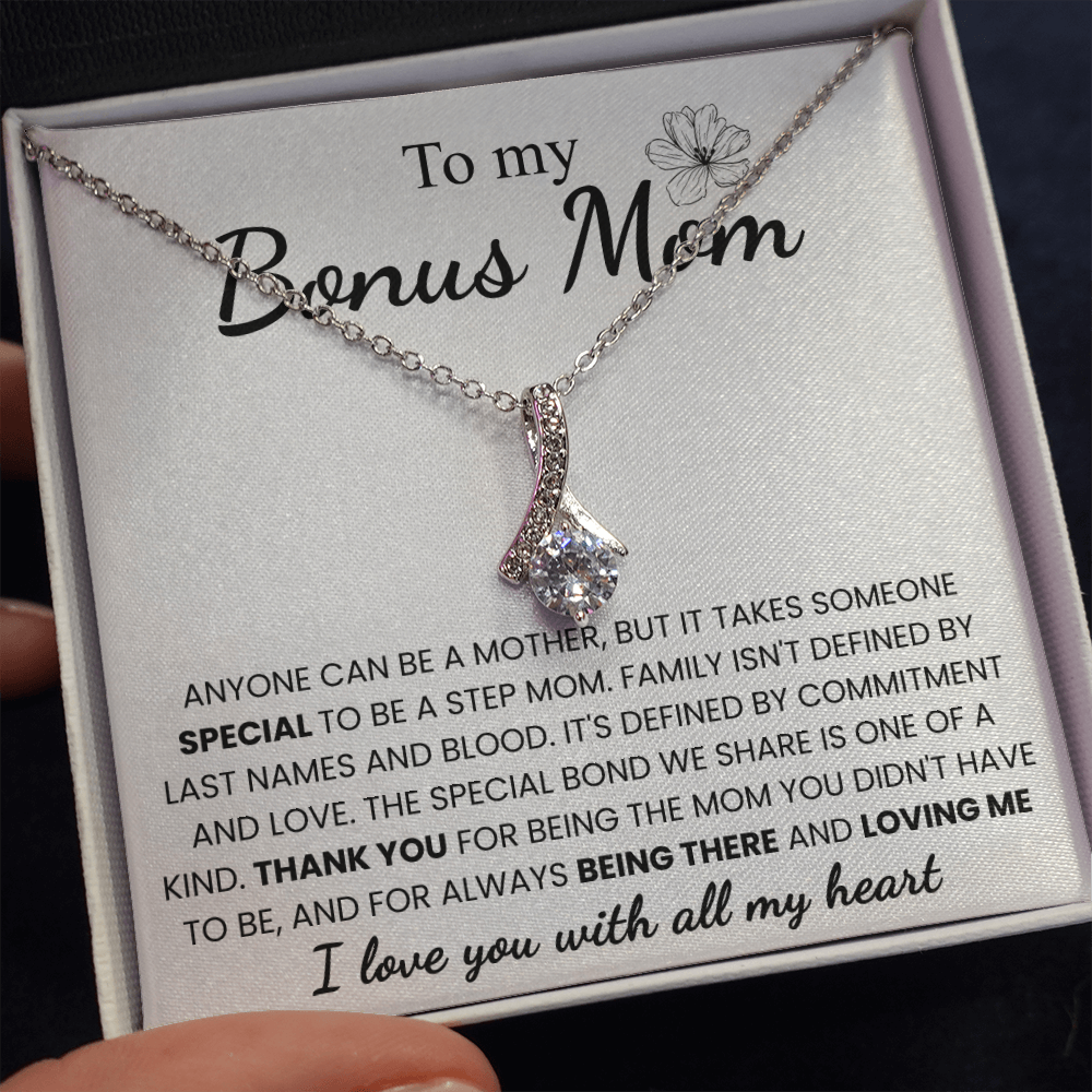 Gift For Bonus Mom Thanks For Loving Me As Your Own - Tumbler EU