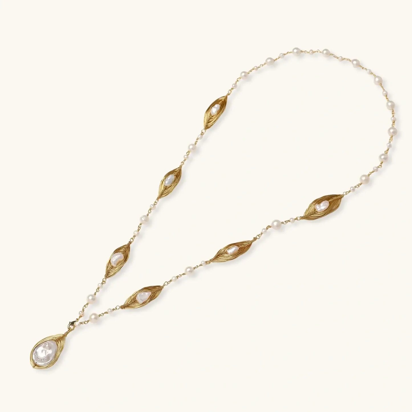 Golden Leaf Baroque Necklace